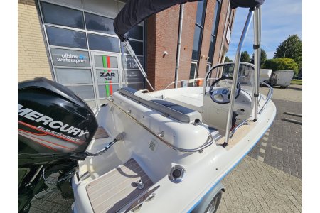 Quicksilver 425 Commander + Mercury 50pk (2015) - Quicksilver 425 consoleboot mercury 50pk pega trailer 15 - Quicksilver 425 + 50pk