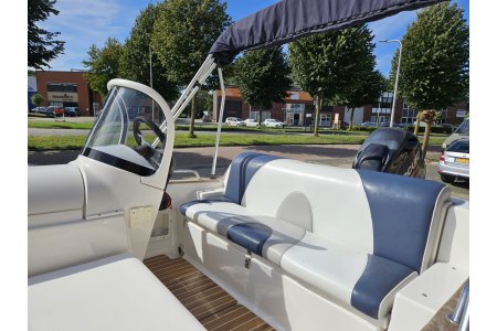 Quicksilver 425 Commander + Mercury 50pk (2015) - Quicksilver 425 consoleboot mercury 50pk pega trailer 19 - Quicksilver 425 + 50pk