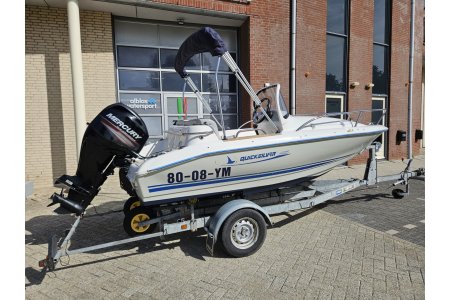 Quicksilver 425 Commander + Mercury 50pk (2015) - Quicksilver 425 consoleboot mercury 50pk pega trailer 5 - Quicksilver 425 + 50pk