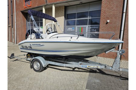 Quicksilver 425 Commander + Mercury 50pk (2015) - Quicksilver 425 consoleboot mercury 50pk pega trailer 6 - Quicksilver 425 + 50pk