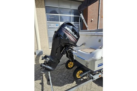 Quicksilver 425 Commander + Mercury 50pk (2015) - Quicksilver 425 consoleboot mercury 50pk pega trailer 9 - Quicksilver 425 + 50pk